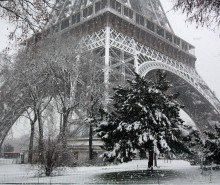 TourEiffelInTheSnow