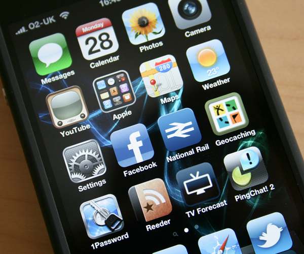 iPhone apps image by William Hook via Flickr (Creative Commons)